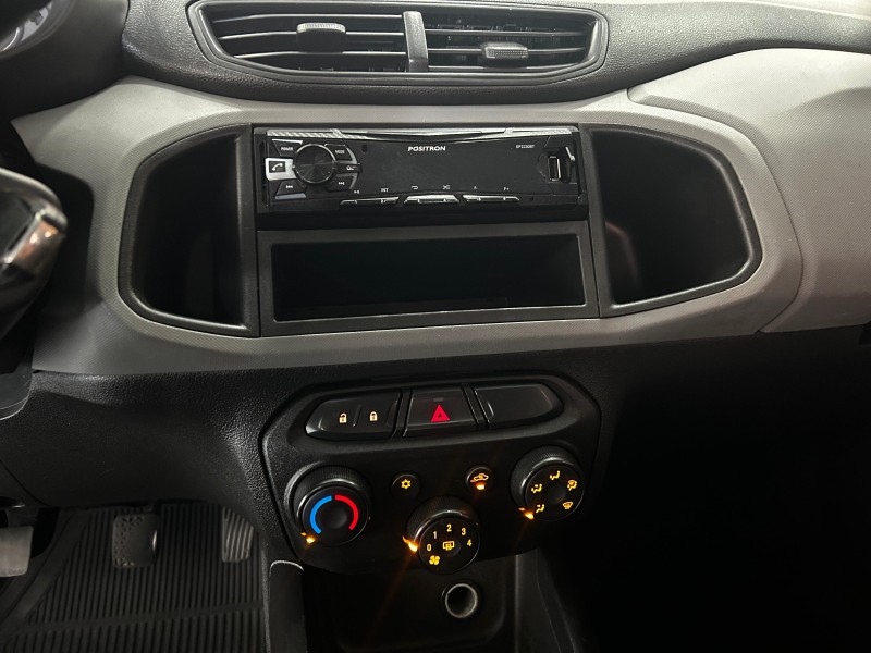 ONIX 1.0 JOY HATCH 8VFLEX 4P MANUAL - 2019 - CAXIAS DO SUL