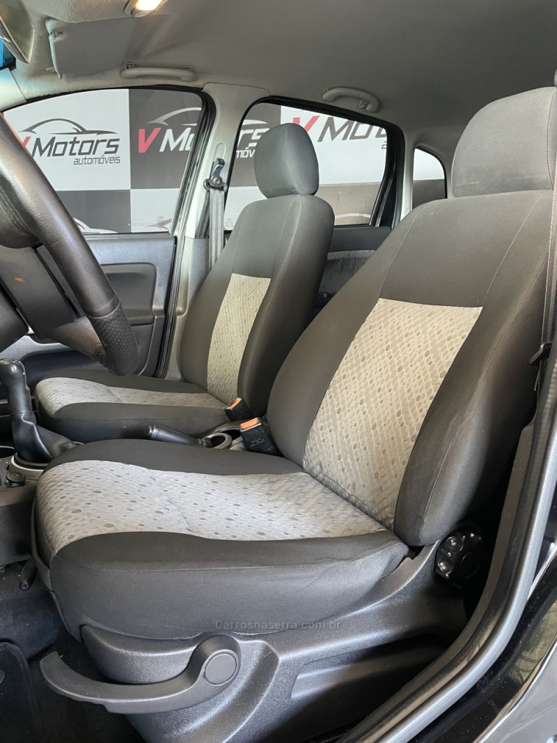 FIESTA 1.0 ROCAM SE 8V FLEX 4P MANUAL - 2014 - PAROBé