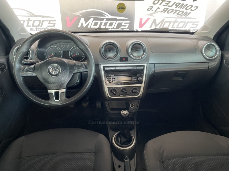 VOYAGE 1.6 MI CITY 8V FLEX 4P MANUAL - 2015 - PAROBé