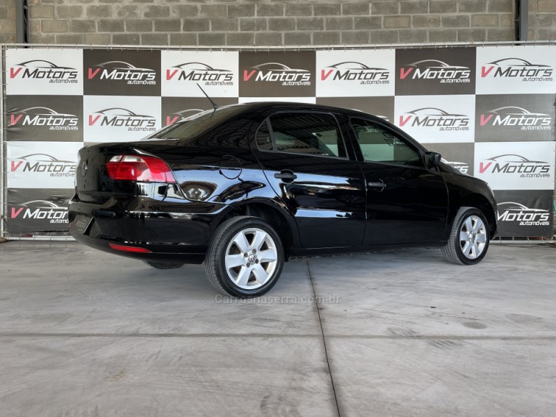 VOYAGE 1.6 MI CITY 8V FLEX 4P MANUAL - 2015 - PAROBé