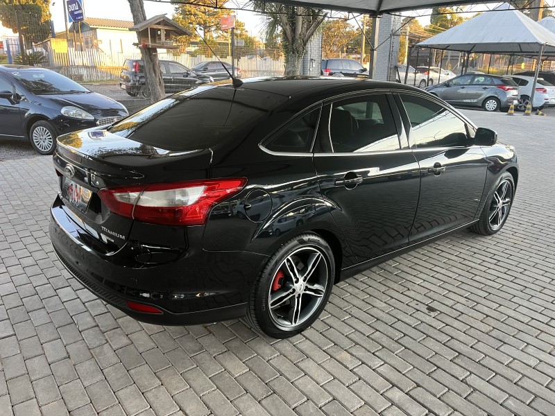 FOCUS 2.0 TITANIUM SEDAN 16V FLEX 4P AUTOMÁTICO - 2015 - CAXIAS DO SUL