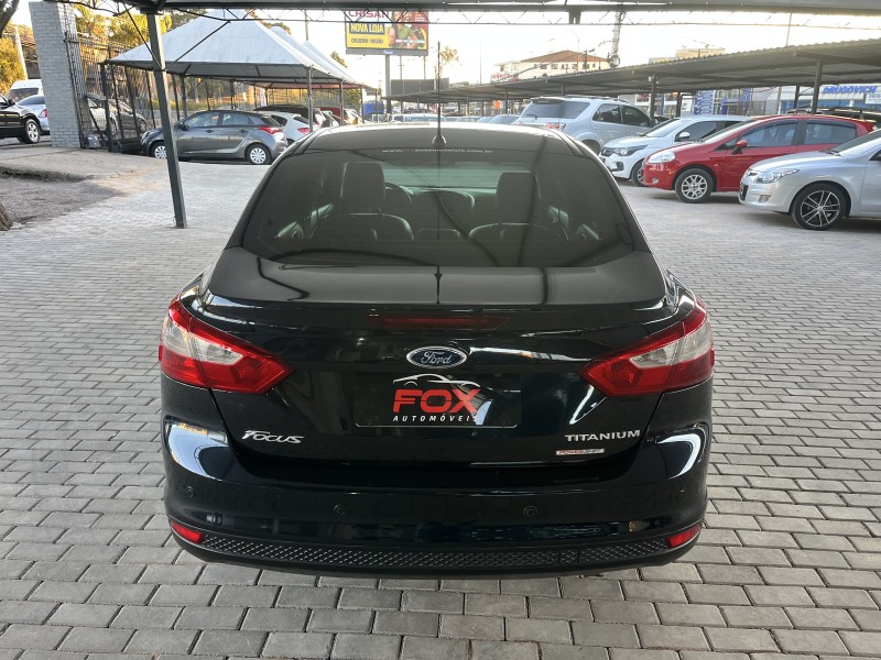 FOCUS 2.0 TITANIUM SEDAN 16V FLEX 4P AUTOMÁTICO - 2015 - CAXIAS DO SUL