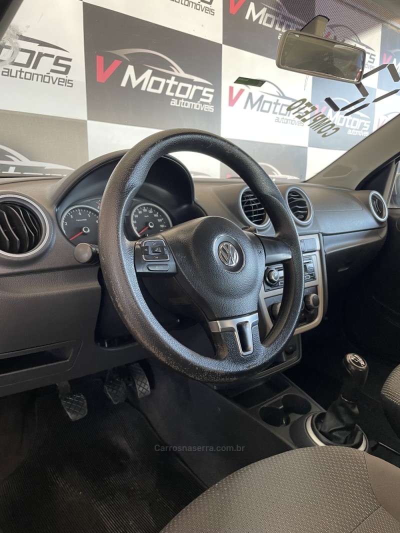 VOYAGE 1.0 MI TRENDLINE 8V FLEX 4P MANUAL - 2012 - PAROBé
