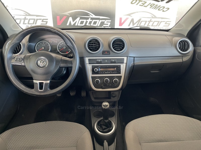 VOYAGE 1.0 MI TRENDLINE 8V FLEX 4P MANUAL - 2012 - PAROBé