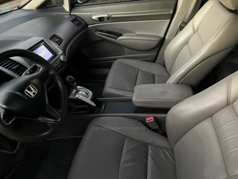 CIVIC 1.8 LX 16V GASOLINA 4P AUTOMÁTICO - 2007 - DOIS IRMãOS