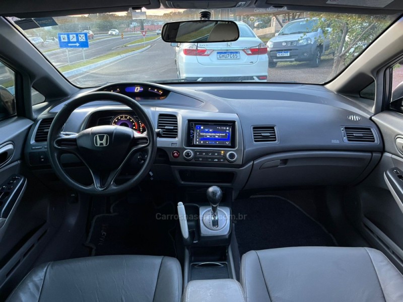 CIVIC 1.8 LX 16V GASOLINA 4P AUTOMÁTICO - 2007 - DOIS IRMãOS