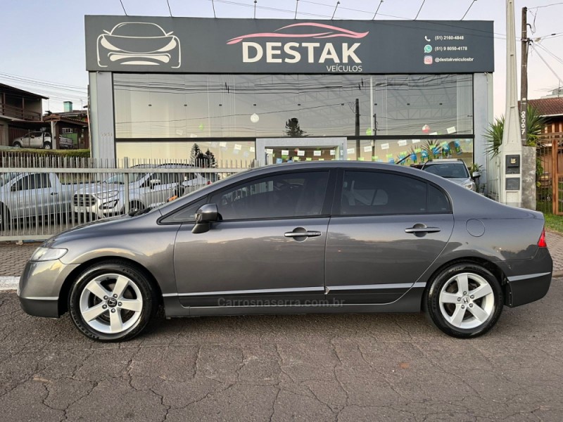 CIVIC 1.8 LX 16V GASOLINA 4P AUTOMÁTICO - 2007 - DOIS IRMãOS