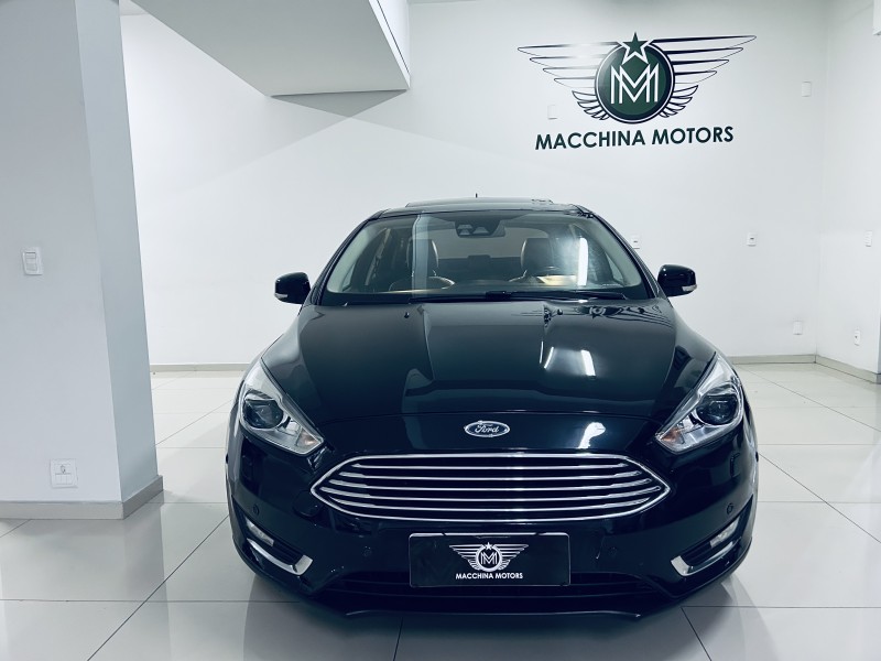 FOCUS 2.0 TITANIUM PLUS FASTBACK 16V FLEX 4P AUTOMÁTICO - 2019 - CAXIAS DO SUL