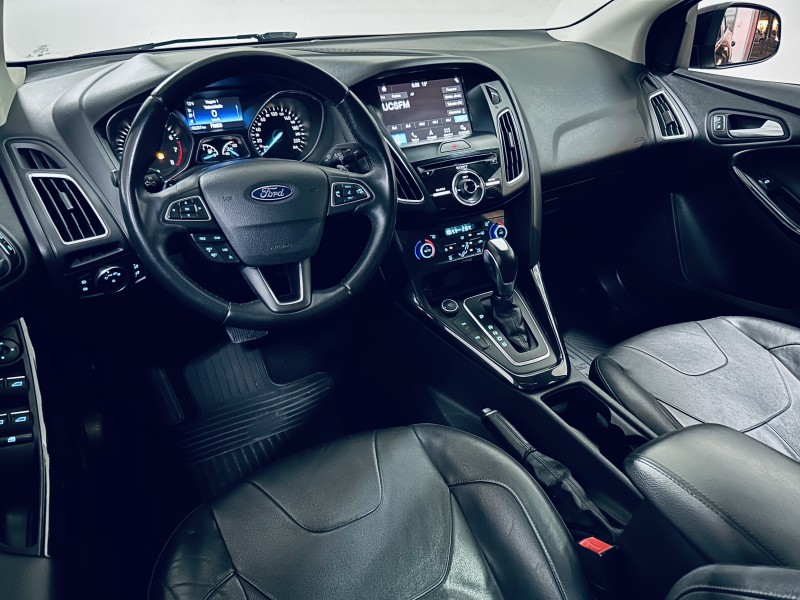 FOCUS 2.0 TITANIUM PLUS FASTBACK 16V FLEX 4P AUTOMÁTICO - 2019 - CAXIAS DO SUL