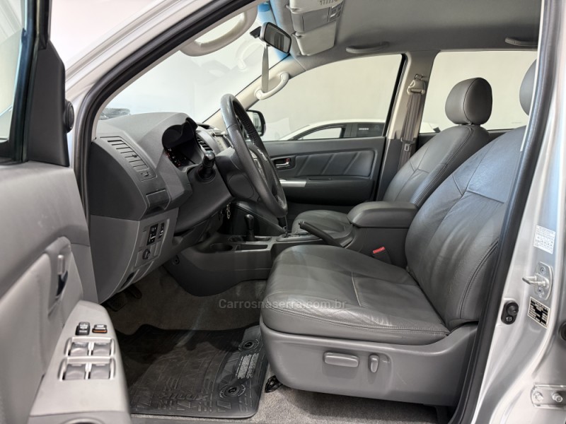 HILUX 3.0 SRV 4X4 CD 16V TURBO INTERCOOLER DIESEL 4P AUTOMÁTICO - 2013 - ERECHIM