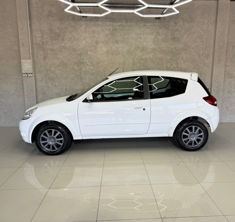 KA 1.0 MPI TECNO 8V FLEX 2P MANUAL - 2010 - CAXIAS DO SUL