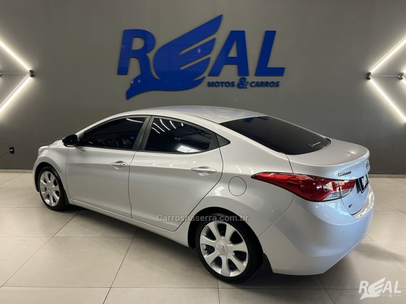 ELANTRA 1.8 GLS 16V GASOLINA 4P AUTOMÁTICO - 2012 - SAPIRANGA