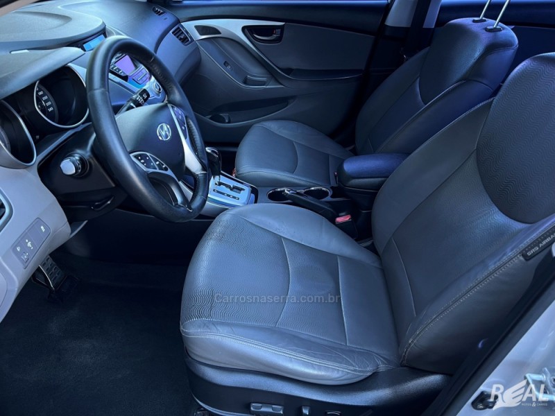 ELANTRA 1.8 GLS 16V GASOLINA 4P AUTOMÁTICO - 2012 - SAPIRANGA