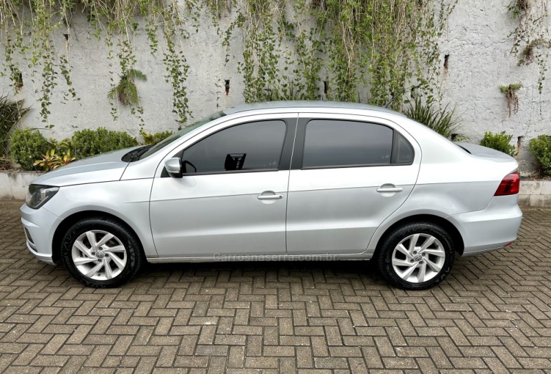 VOYAGE 1.6 MSI TOTALFLEX 8V 4P MANUAL - 2021 - SAPIRANGA