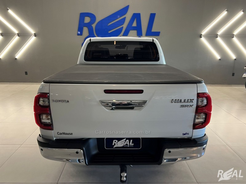 HILUX 2.8 SRX PLUS 4X4 CD TURBO DIESEL 4P AUTOMÁTICO - 2023 - SAPIRANGA