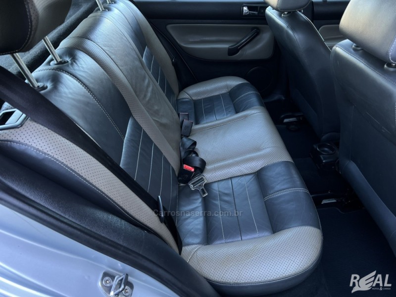 GOLF 1.6 MI SPORTLINE 8V FLEX 4P MANUAL - 2008 - SAPIRANGA