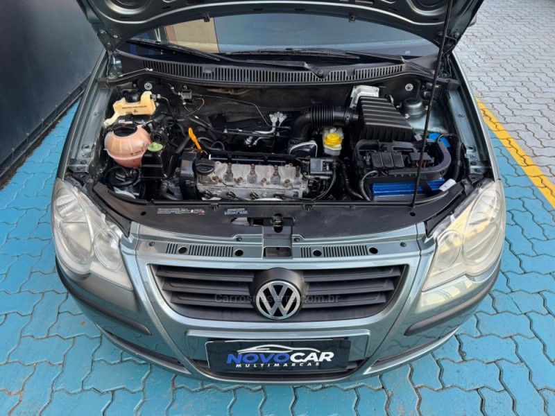 POLO 1.6 MI SPORTLINE 8V FLEX 4P MANUAL - 2009 - ESTâNCIA VELHA