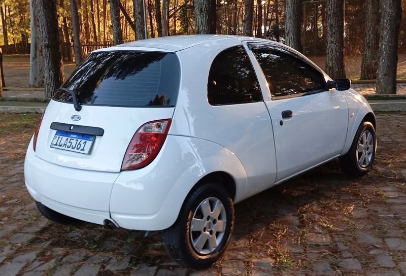 KA 1.0 MPI GL 8V GASOLINA 2P MANUAL - 2003 - CAXIAS DO SUL