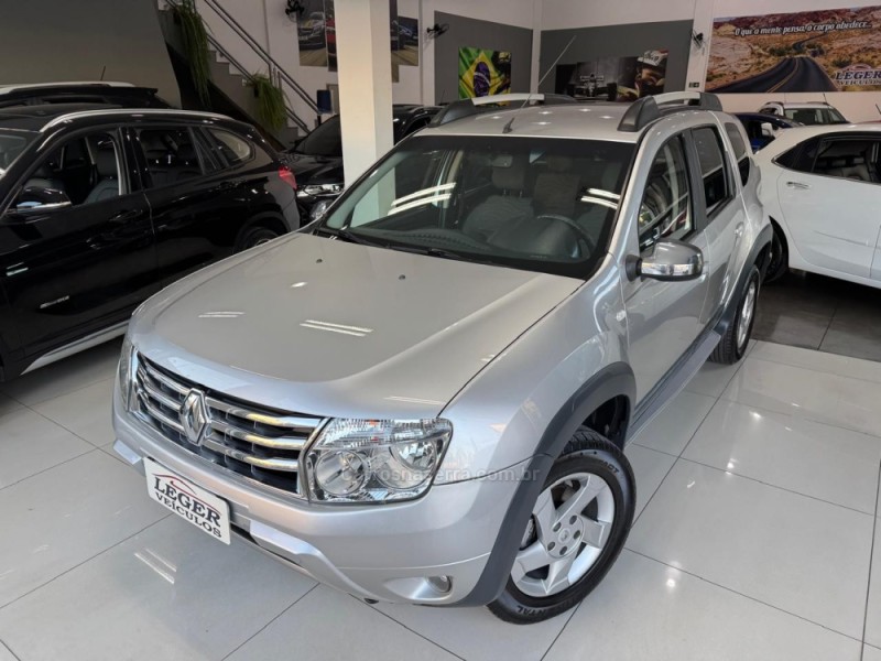 DUSTER 2.0 DYNAMIQUE 4X2 16V FLEX 4P AUTOMÁTICO - 2015 - SãO LEOPOLDO