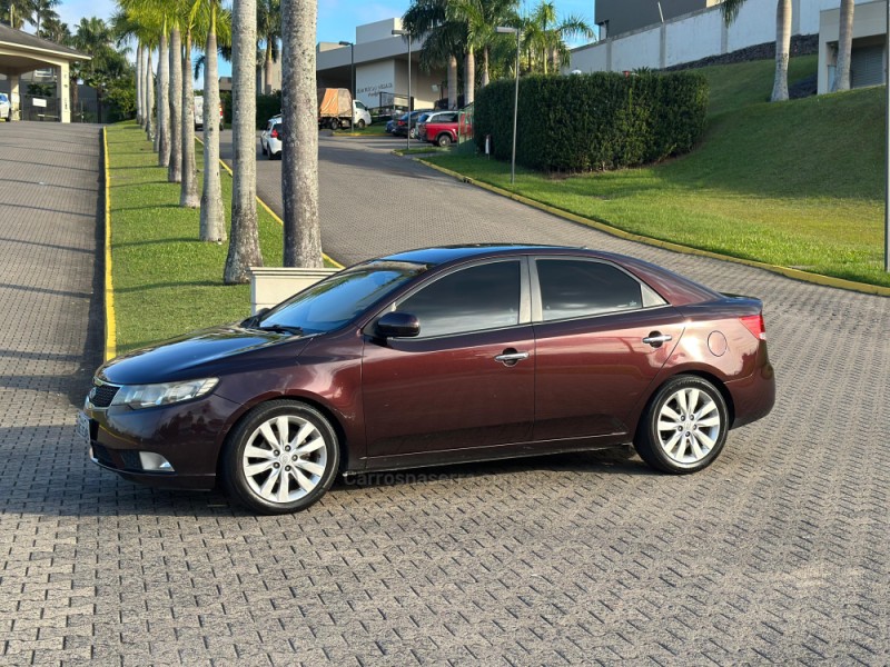 cerato 1.6 ex3 sedan 16v gasolina 4p automatico 2011 novo hamburgo