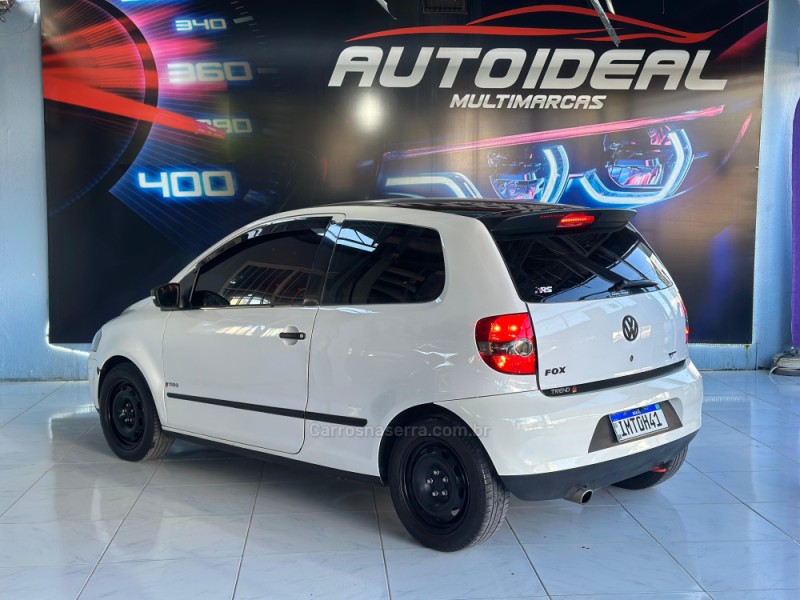 FOX 1.0 MI 8V FLEX 4P MANUAL - 2006 - NOVO HAMBURGO