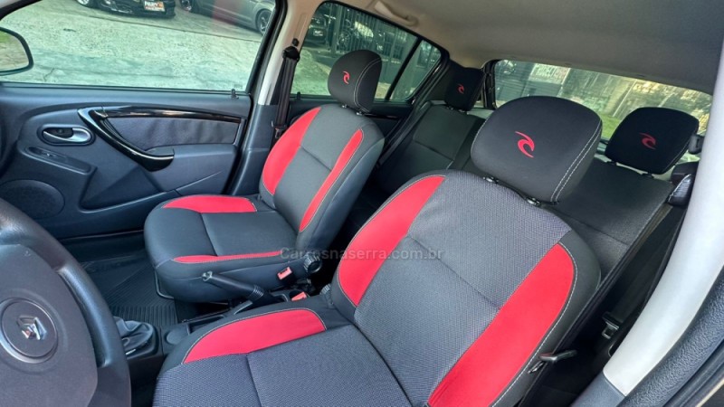 SANDERO 1.6 STEPWAY RIP CURL 8V FLEX 4P MANUAL - 2012 - NOVO HAMBURGO