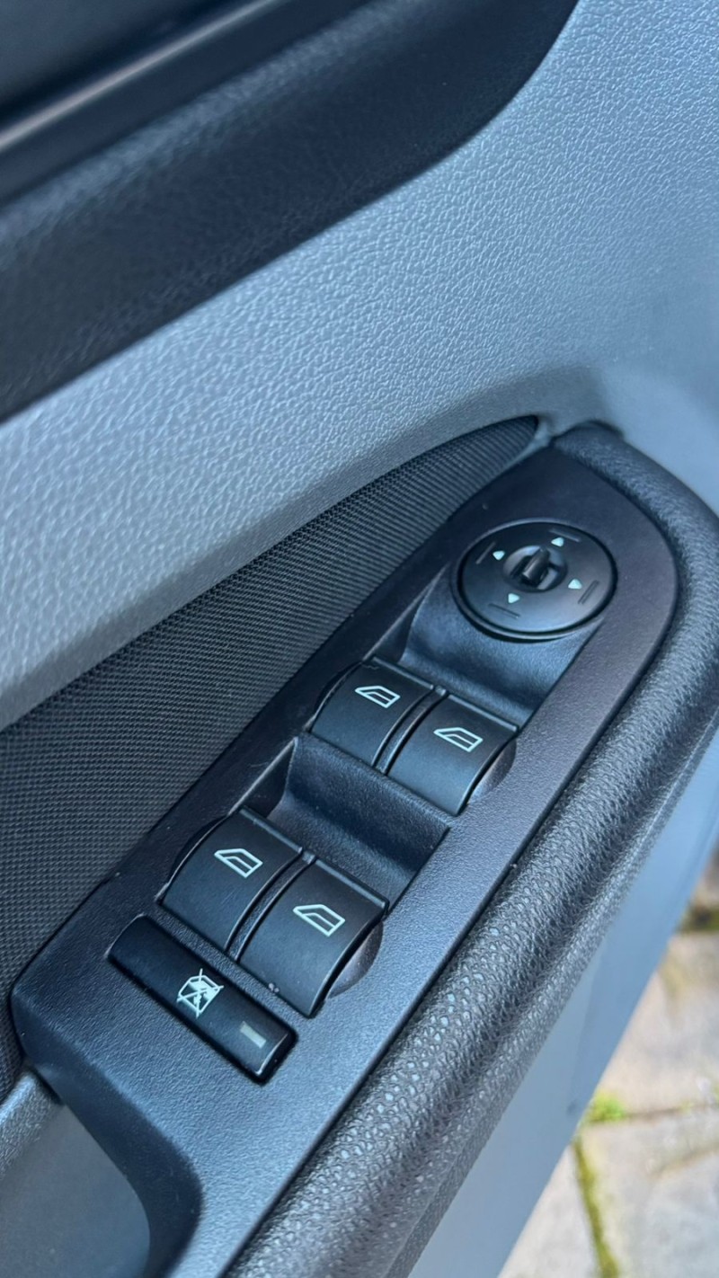 FOCUS 1.6 GLX 16V FLEX 4P MANUAL - 2012 - CAXIAS DO SUL