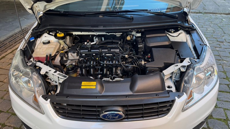 FOCUS 1.6 GLX 16V FLEX 4P MANUAL - 2012 - CAXIAS DO SUL