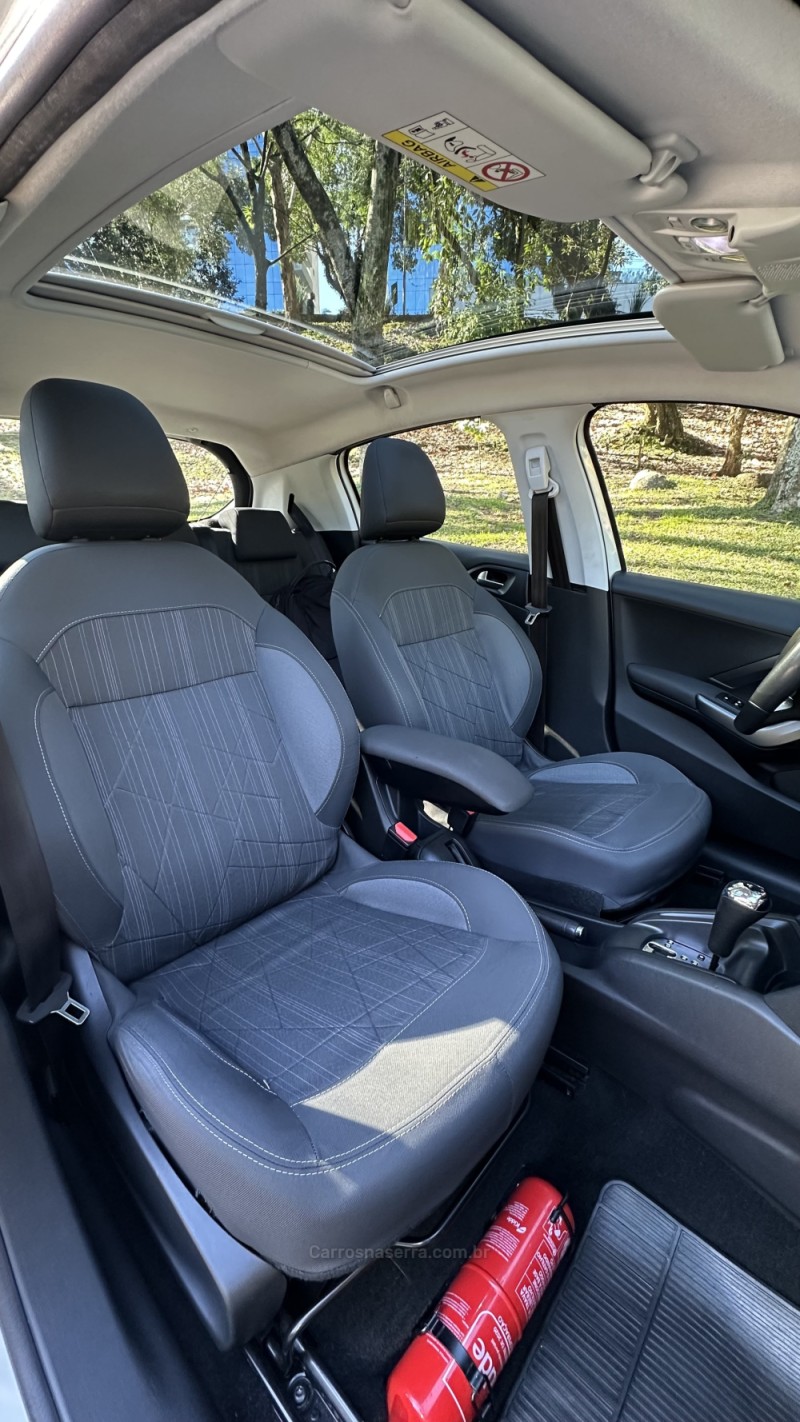 208 1.6 GRIFFE 16V FLEX 4P AUTOMÁTICO - 2015 - CAXIAS DO SUL