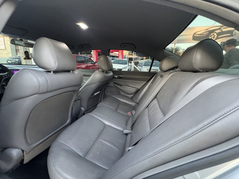 CIVIC 1.8 LXS 16V FLEX 4P AUTOMÁTICO - 2009 - DOIS IRMãOS
