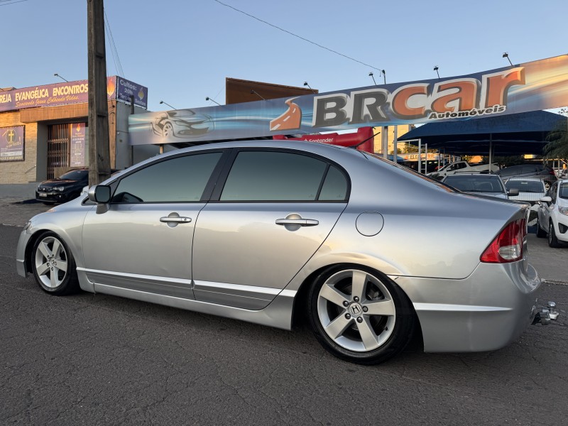 CIVIC 1.8 LXS 16V FLEX 4P AUTOMÁTICO - 2009 - DOIS IRMãOS