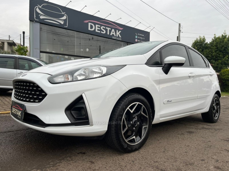 FIESTA 1.6 SE HATCH 16V FLEX 4P MANUAL - 2018 - DOIS IRMãOS