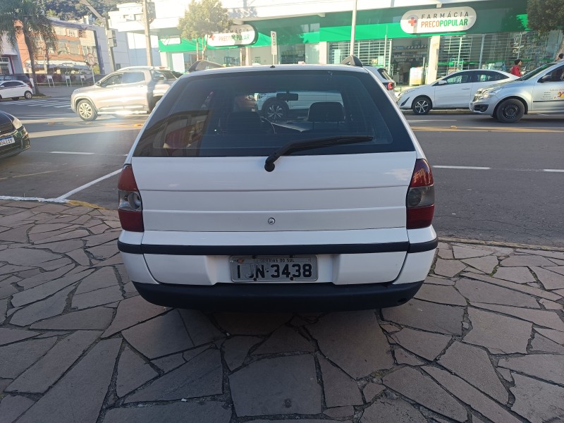 PALIO 1.0 MPI WEEKEND ELX 16V GASOLINA 4P MANUAL - 2000 - FLORES DA CUNHA