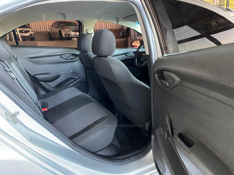 ONIX 1.0 JOY HATCH 8VFLEX 4P MANUAL - 2020 - CAMPO BOM