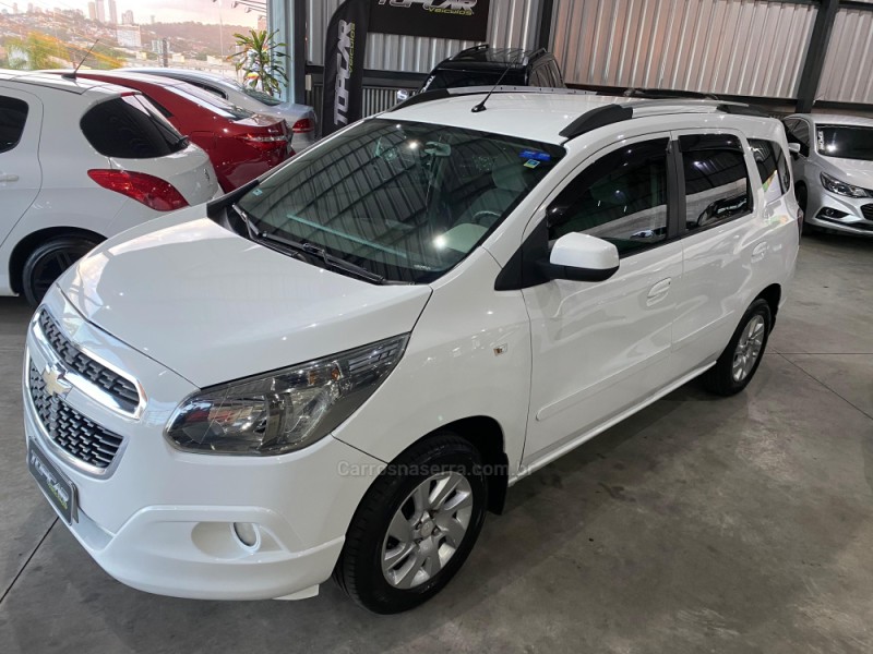 SPIN 1.8 LTZ 8V FLEX 4P AUTOMÁTICO - 2014 - CAMPO BOM