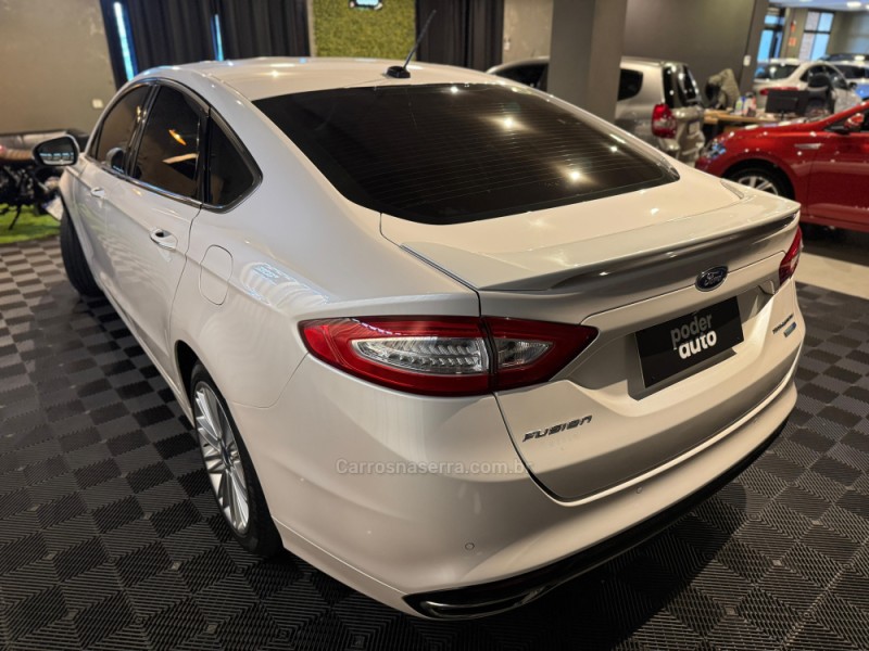 FUSION 2.0 TITANIUM GTDI ECOBOOST AWD AUTOMÁTICO - 2016 - FARROUPILHA