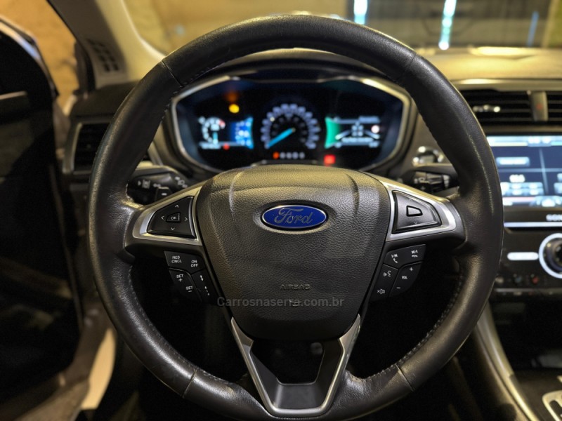 FUSION 2.0 TITANIUM GTDI ECOBOOST AWD AUTOMÁTICO - 2016 - FARROUPILHA