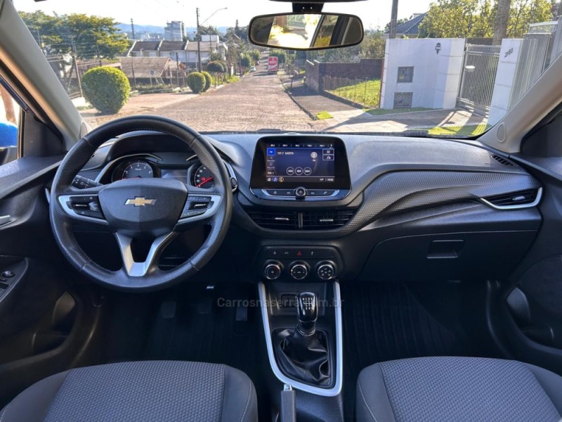 ONIX 1.0 LT 12V FLEX 4P MANUAL - 2023 - VENâNCIO AIRES