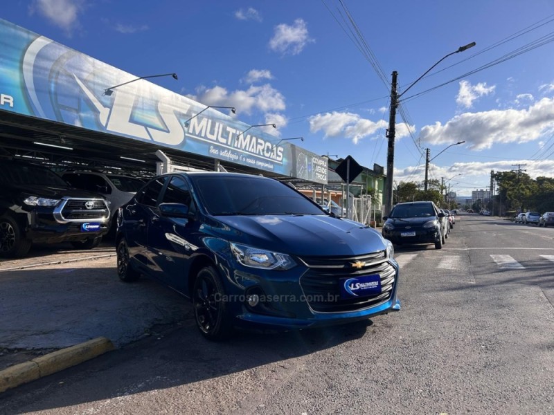 ONIX 1.0 LT 12V FLEX 4P MANUAL - 2023 - VENâNCIO AIRES