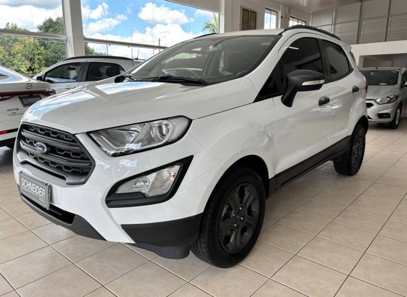 ECOSPORT 1.6 FREESTYLE 8V FLEX 4P MANUAL - 2018 - NOVA PETRóPOLIS
