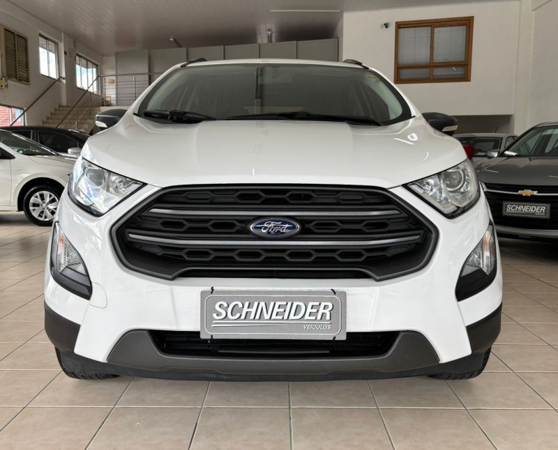ECOSPORT 1.6 FREESTYLE 8V FLEX 4P MANUAL - 2018 - NOVA PETRóPOLIS