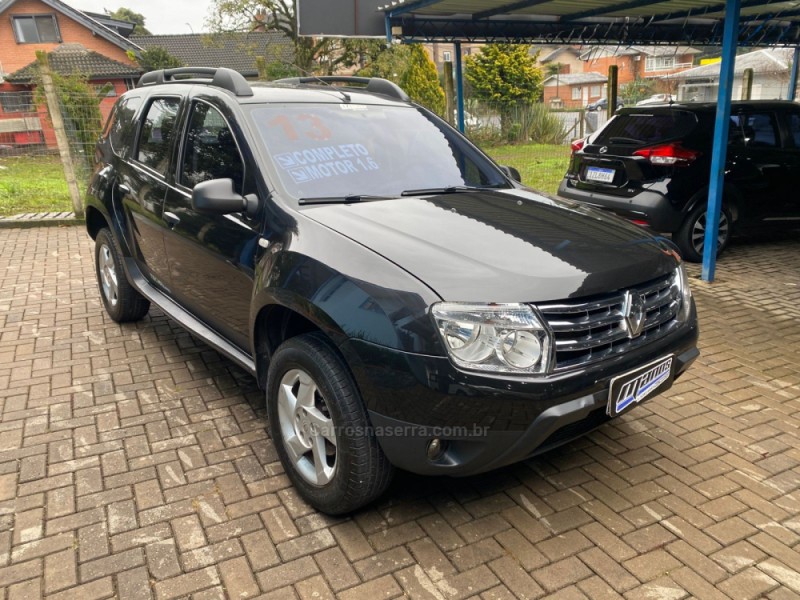 DUSTER 1.6 EXPRESSION 4X2 16V FLEX 4P MANUAL - 2013 - CANELA