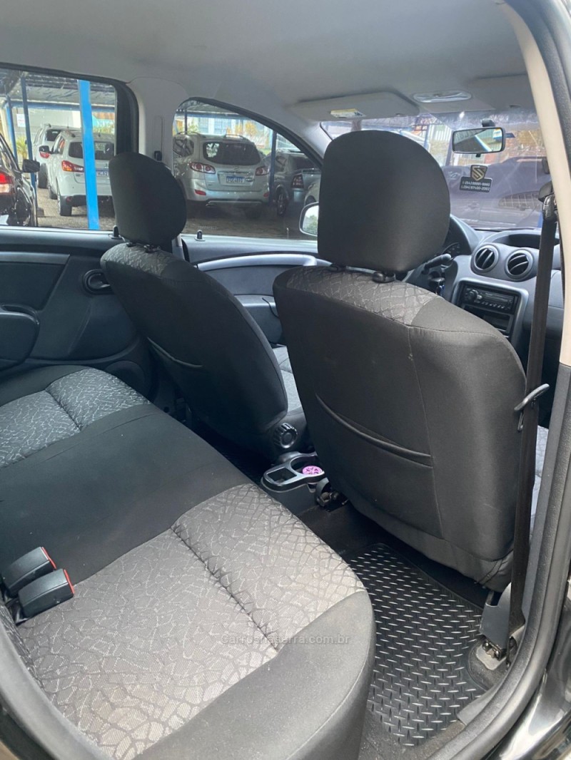 DUSTER 1.6 EXPRESSION 4X2 16V FLEX 4P MANUAL - 2013 - CANELA