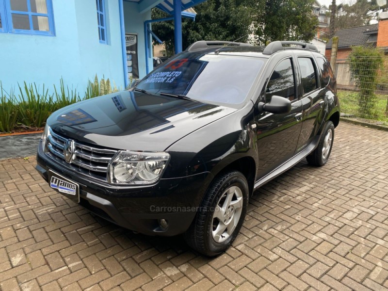 DUSTER 1.6 EXPRESSION 4X2 16V FLEX 4P MANUAL - 2013 - CANELA