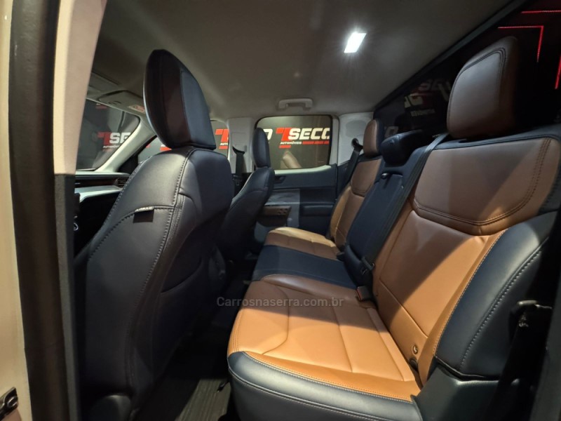 MAVERICK 2.0 LARIAT FX4 ECOBOOST AUTOMÁTICO - 2024 - PASSO FUNDO
