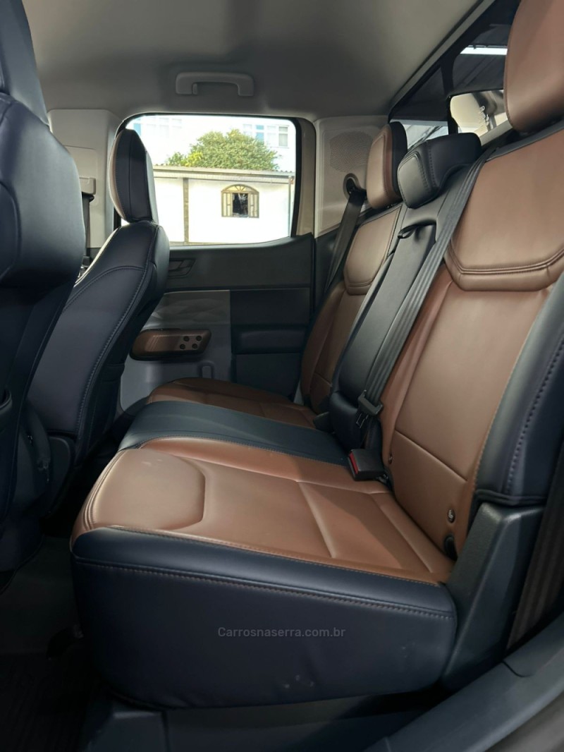 MAVERICK 2.0 LARIAT FX4 ECOBOOST AUTOMÁTICO - 2024 - PASSO FUNDO