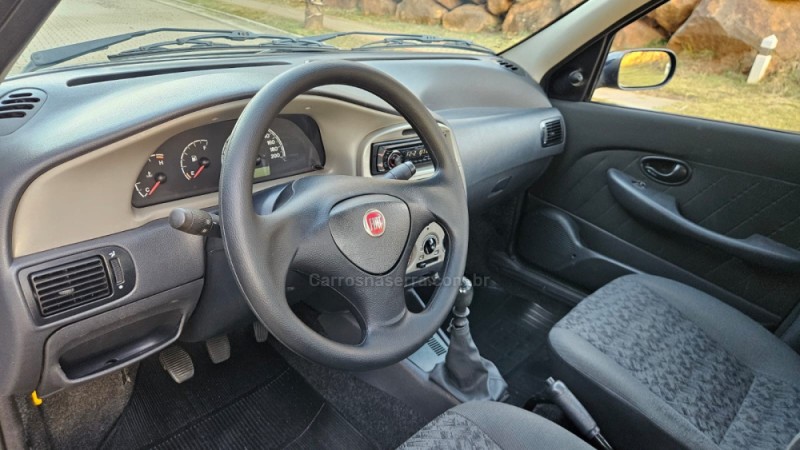 SIENA 1.0 MPI FIRE CELEBRATION 8V FLEX 4P MANUAL - 2010 - IVOTI