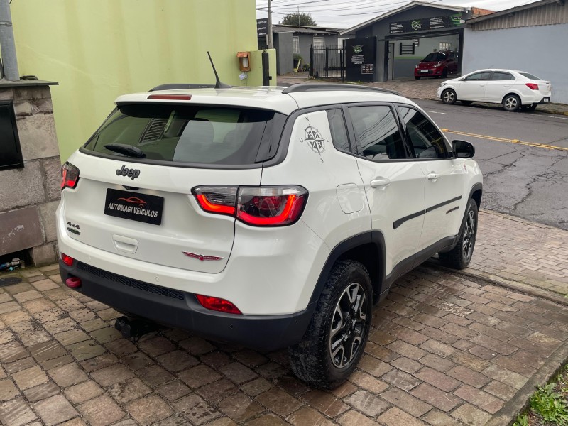 COMPASS 2.0 16V DIESEL TRAILHAWK 4X4 AUTOMÁTICO - 2017 - CAXIAS DO SUL