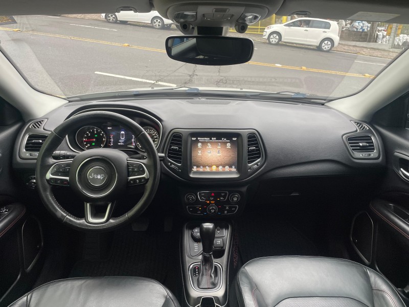COMPASS 2.0 16V DIESEL TRAILHAWK 4X4 AUTOMÁTICO - 2017 - CAXIAS DO SUL
