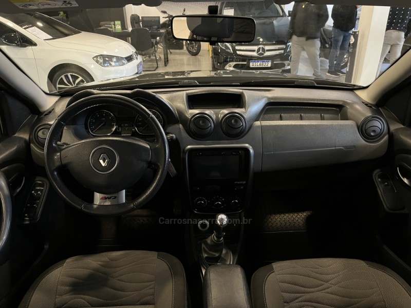 DUSTER 2.0 DYNAMIQUE 4X4 16V FLEX 4P MANUAL - 2013 - BENTO GONçALVES